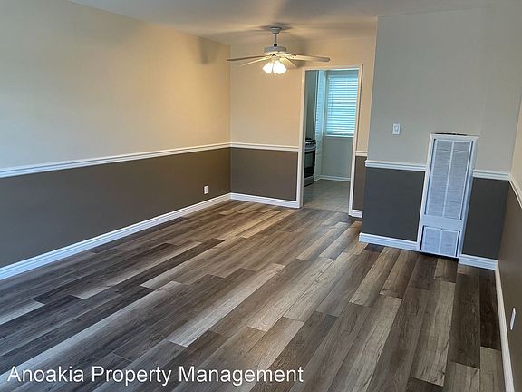 5th image of 1241 E Harvard St #12