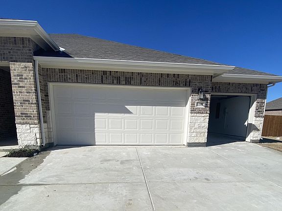 Quick Move In Home by Ashton Woods