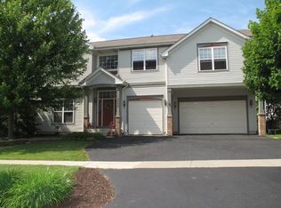 3317 Hillcrest Rd, Geneva, IL 60134