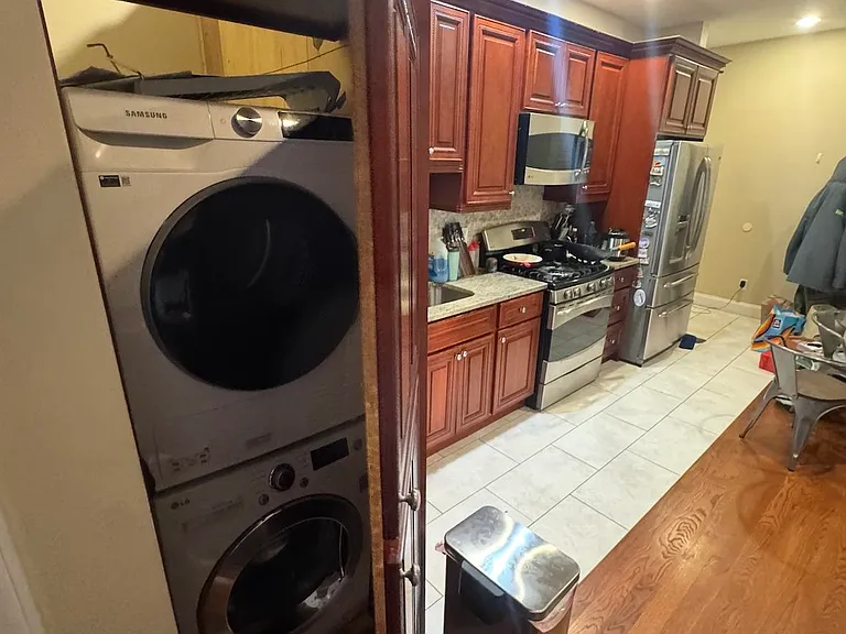 422 Monroe St #3 — Photo 7