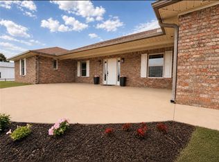 558 & 562 Rheas Mill Rd, Farmington, AR 72730