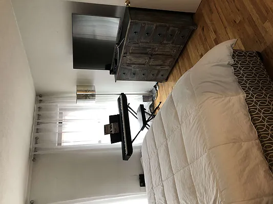 Rented by Gazal International Brokerage Group | media 40