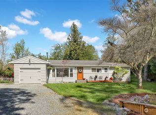 4488 Twin Lakes Dr, Bellingham, WA