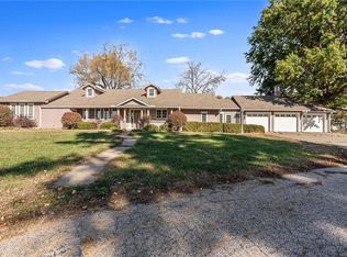 2301 NW Lees Summit Rd, Lees Summit, MO 64064