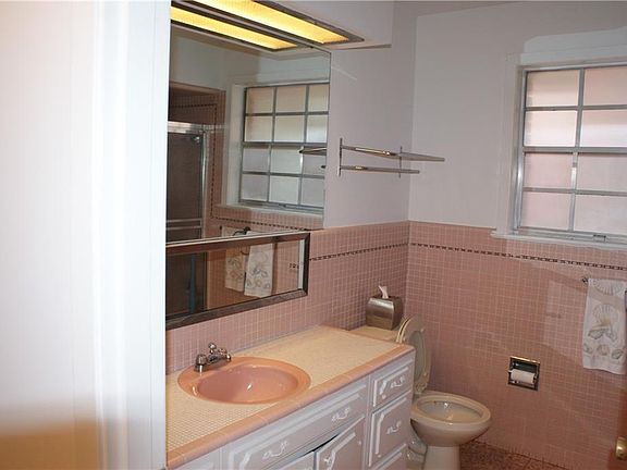 3rd image of 6575 Elysian Fields Ave