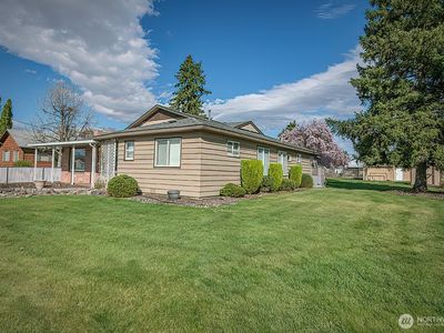 318 NE Lambert Avenue, College Place, WA, 99324