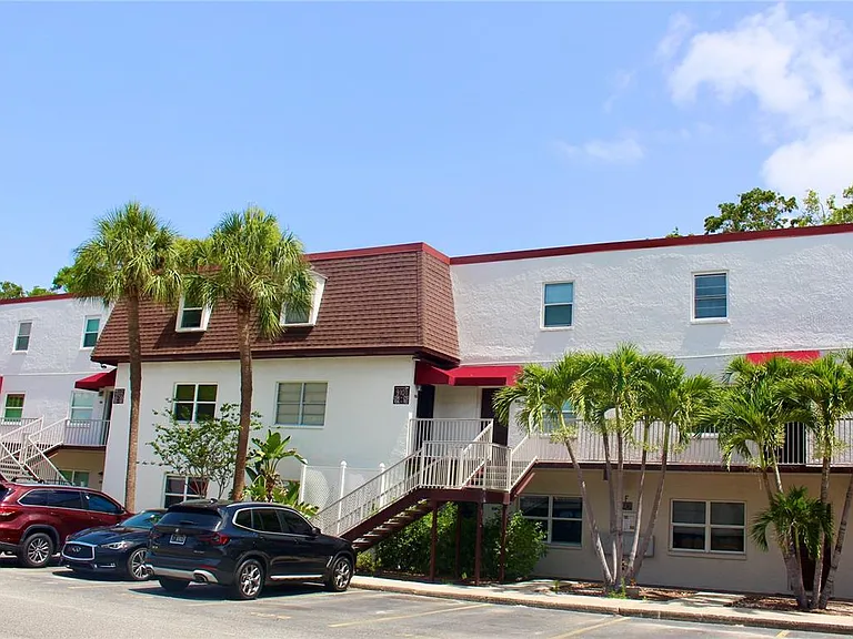 9101 Tudor Dr #F206 — Photo 21