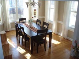 205 Country Valley Ct, Apex, NC 27502