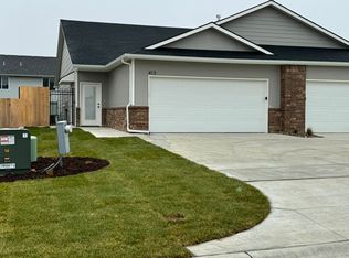 414 W Roger Ave #1, Andover, KS 67002