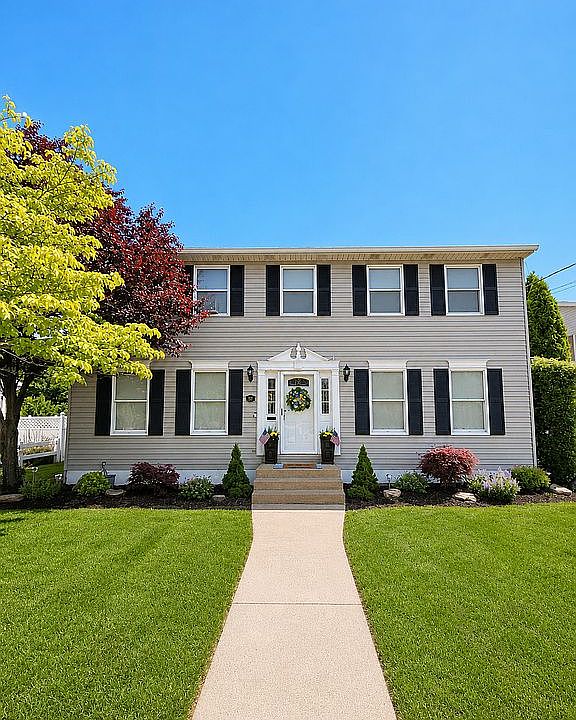1st image of 51 Claymont Ave