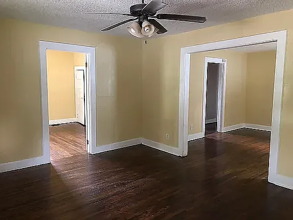 3739 S Tacoma Ave — Photo 17
