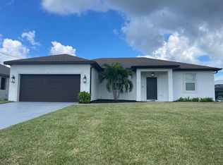 3527 NW 19th Ter, Cape Coral, FL 33993