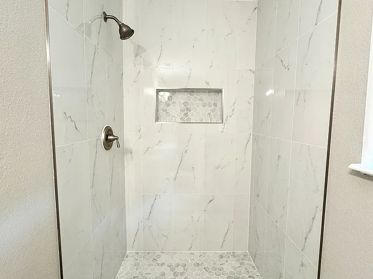 10415 Losa Dr — Photo 19