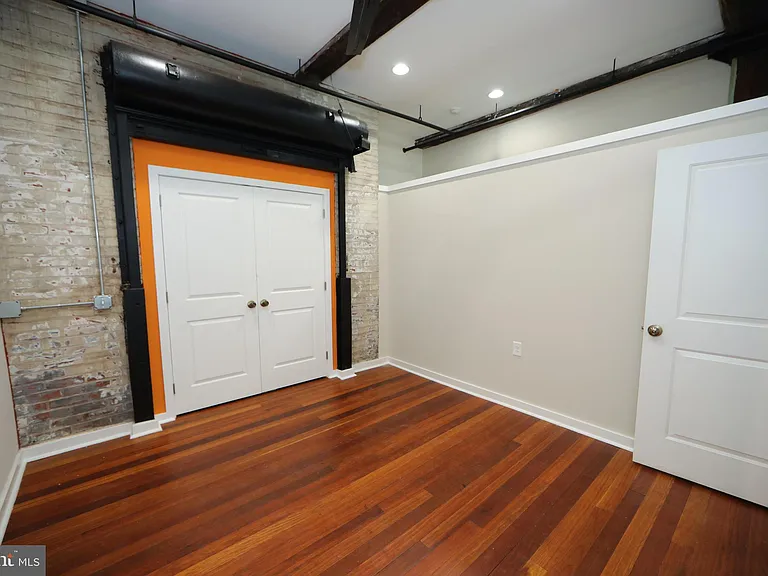 3450 J St #113 — Photo 9