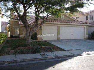 1329 Silver Knoll Ave, Las Vegas, NV 89123