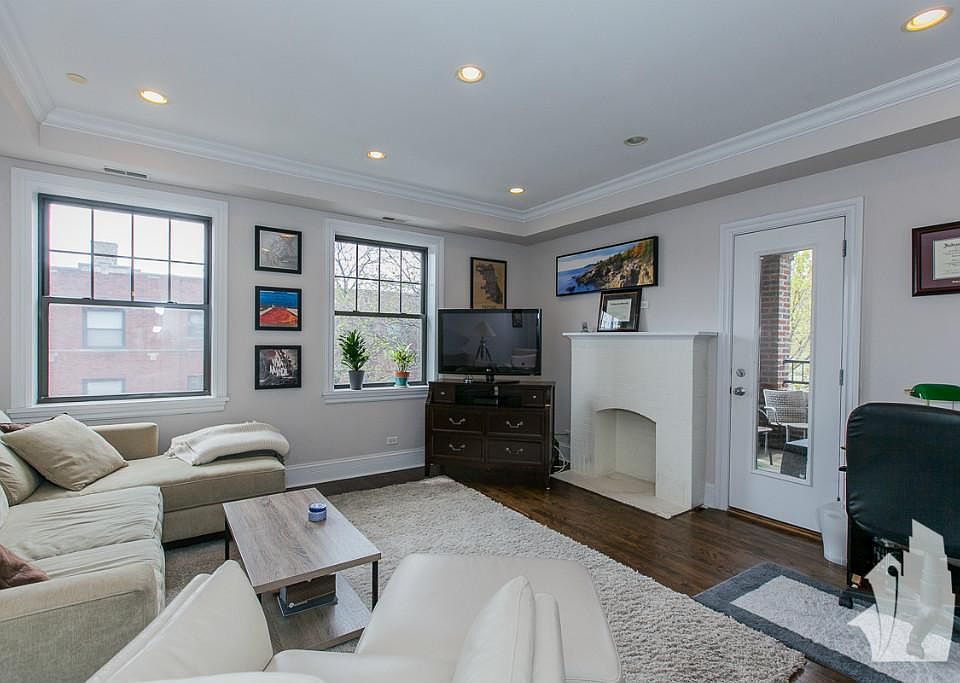 1st image of 914 W Schubert Ave APT 1