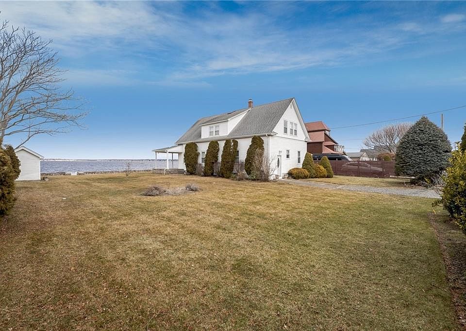 322 Shawomet Ave, Warwick, RI 02889 Zillow