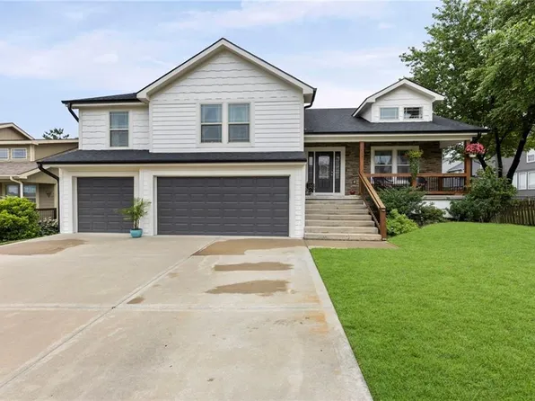 21431 W 47th Ter, Shawnee, KS 66218
