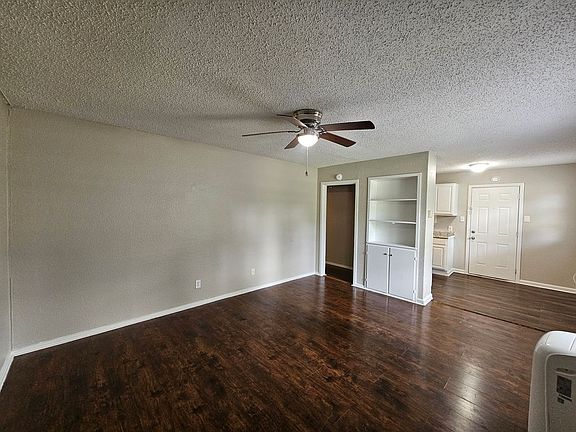 4th image of 6365 Hollis Ave