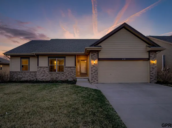 6104 S 193rd St, Omaha, NE 68135