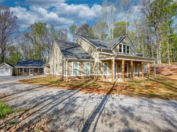 60 Christopher Ct, Newborn, GA 30056
