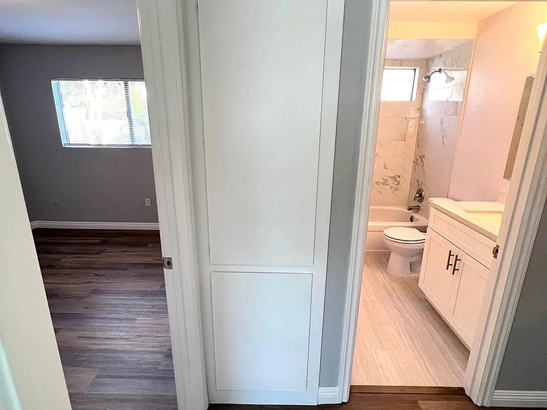 309 W Kelly Ave #B — Photo 20
