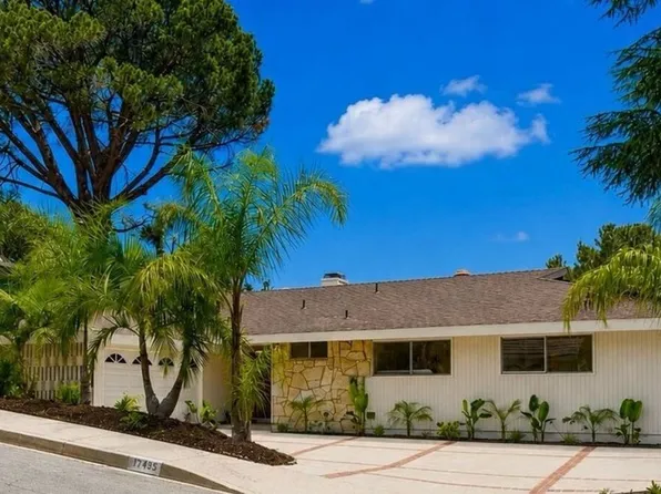 11425 Dona Evita Dr, Studio City, CA 91604