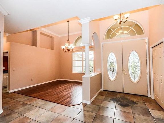 3rd image of 5103 Sylvan Oaks Dr