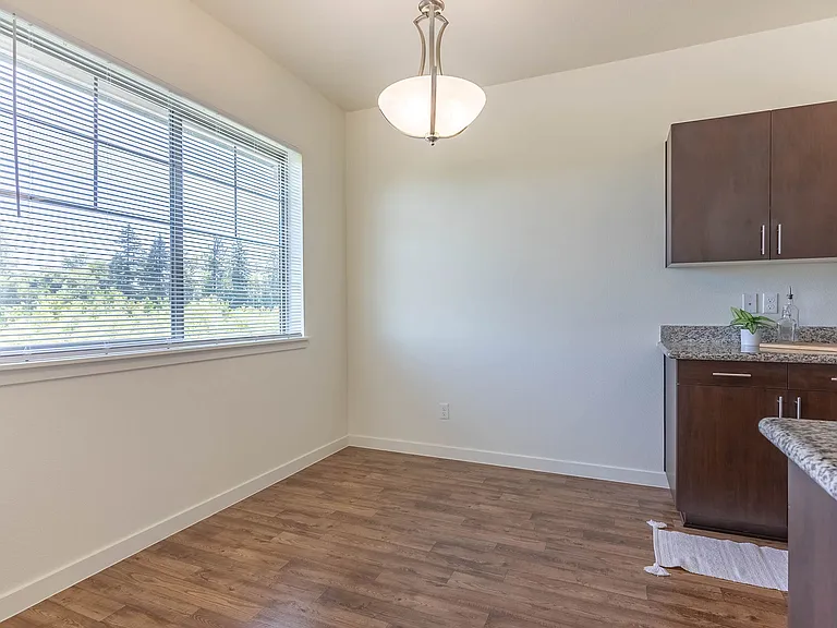 Riverplace Apartment Homes — Photo 37