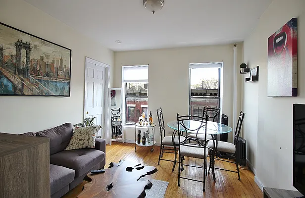 Rented by Julianna Realty Corp | media 8