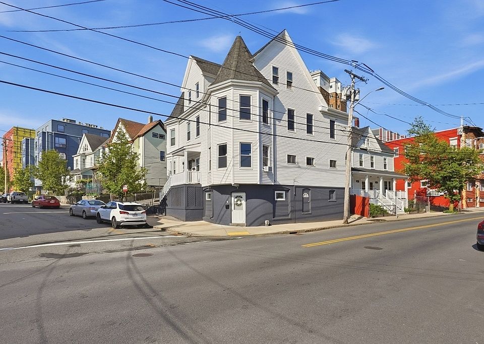 1st image of 3 Nahant Ave #3