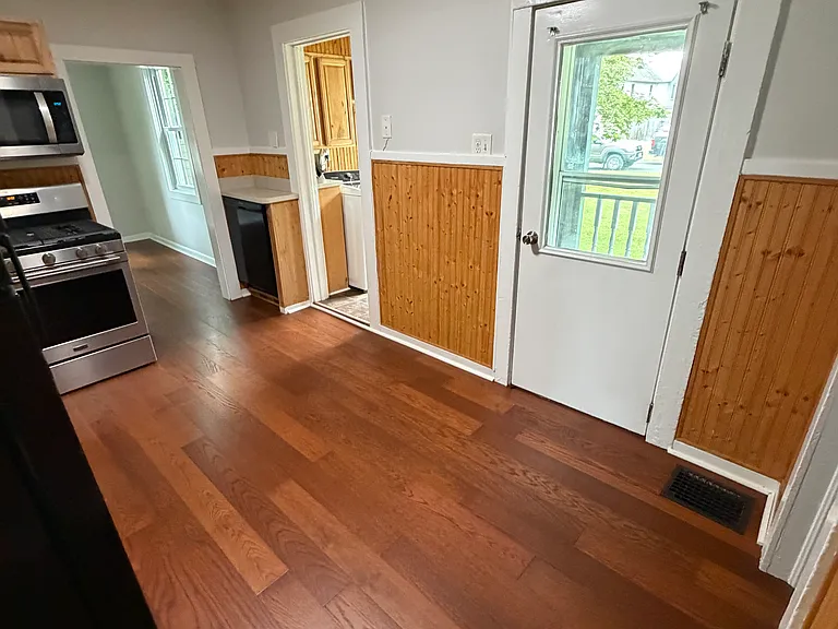 36 Cherry St — Photo 27