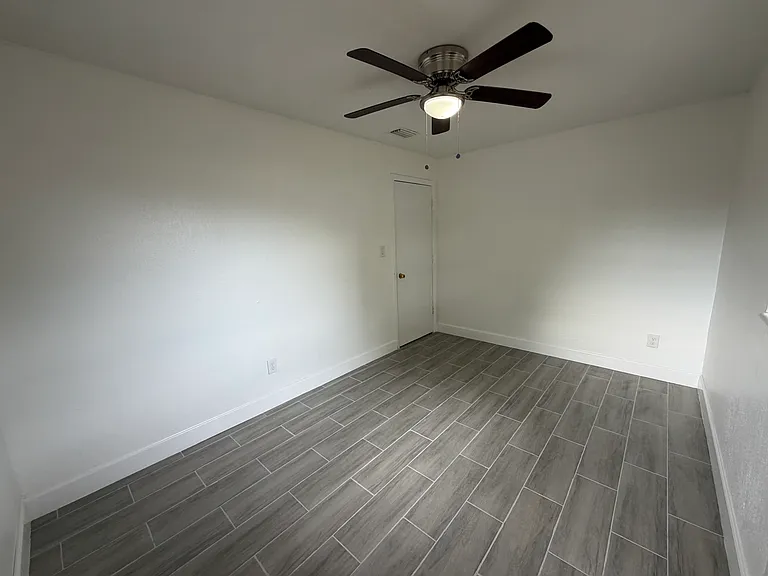 564 N Wayman St #564 — Photo 9