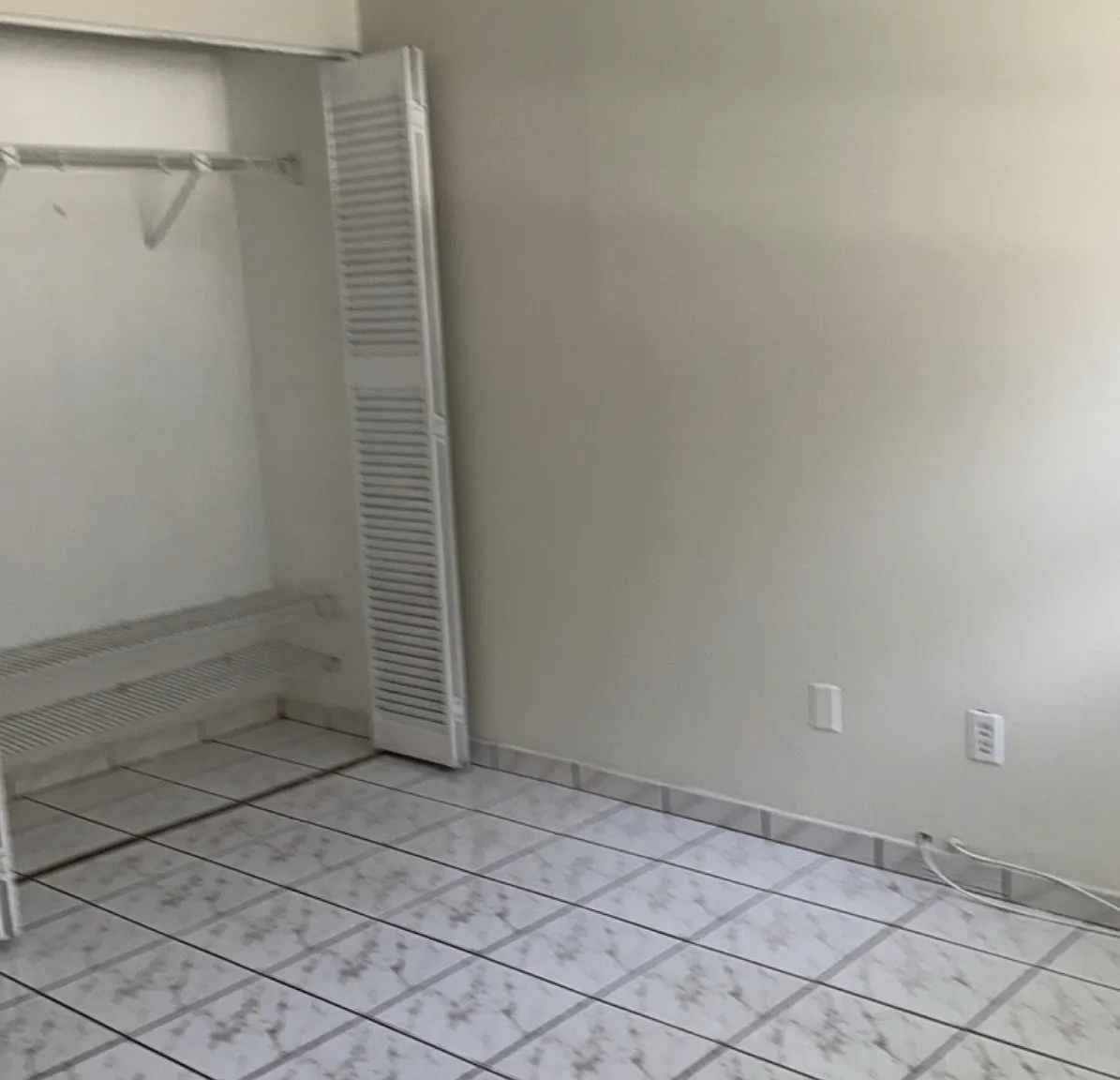 2 bed, 1110 sqft, $2,100 — Photo 3