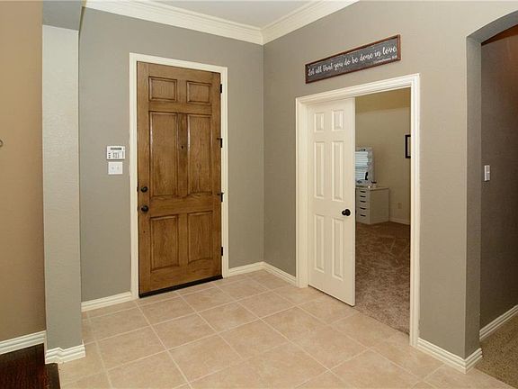 4th image of 3422 Glenhaven Dr