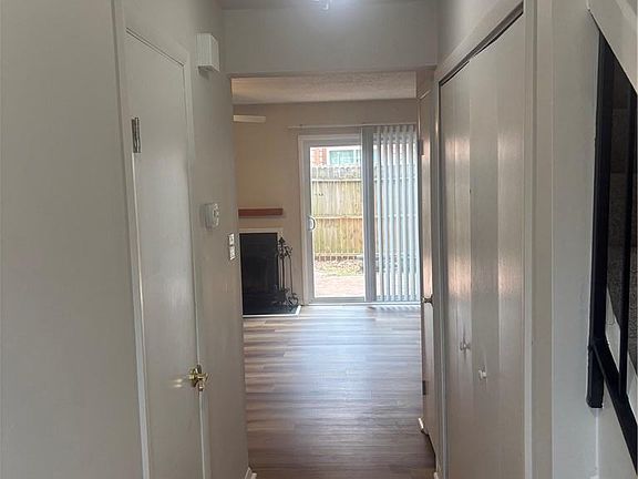 4th image of 1422 Highnoon Pl