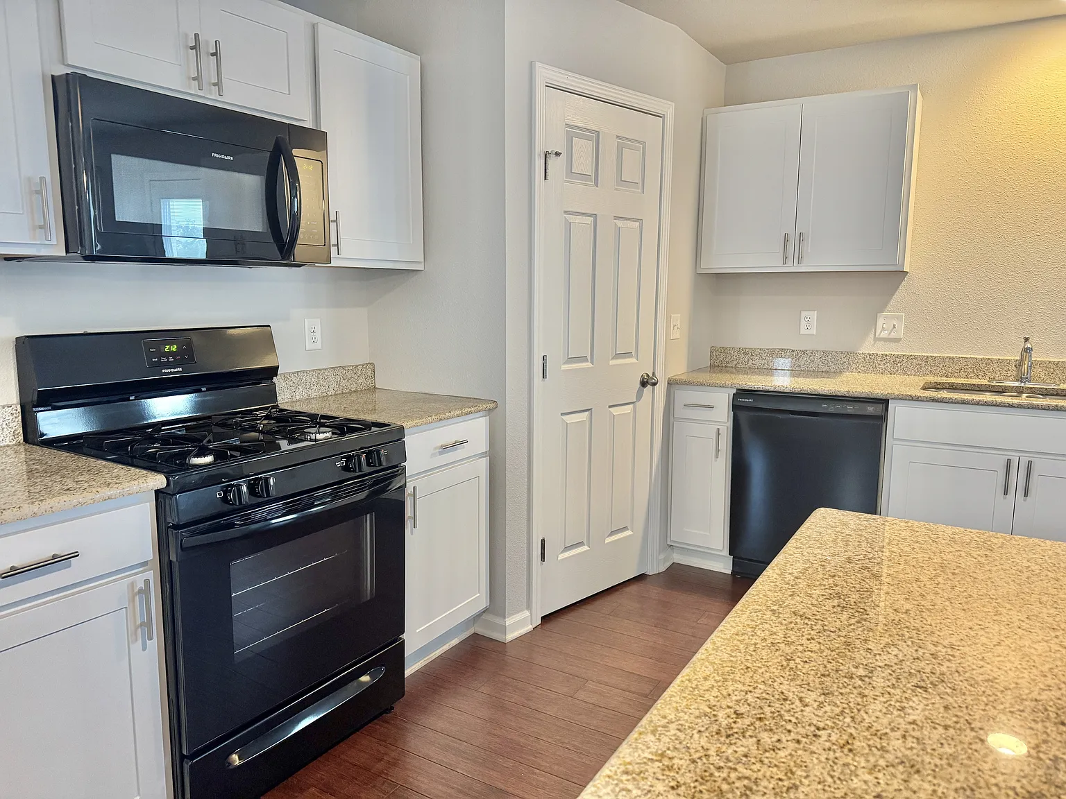 2195 Ridge Avenue (Agent owned) - 1 — Photo 4