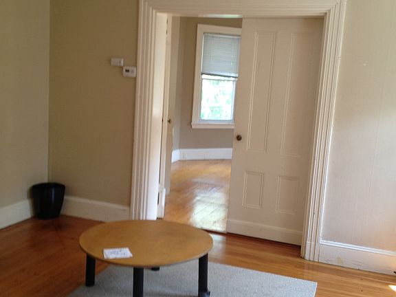 5th image of 1 College Ave