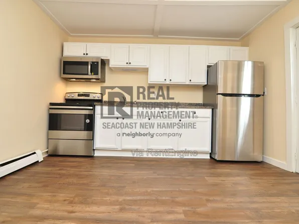 11 Hickey St, Rochester, NH