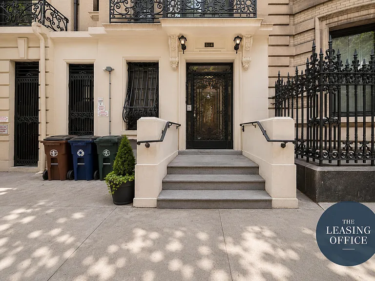 314 W 92nd St #1R — Photo 10