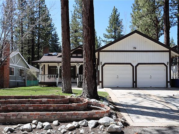 2nd image of 794 Mountain Ln