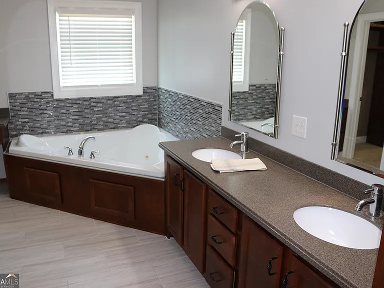 1100 Walton Mill Rd — Photo 12