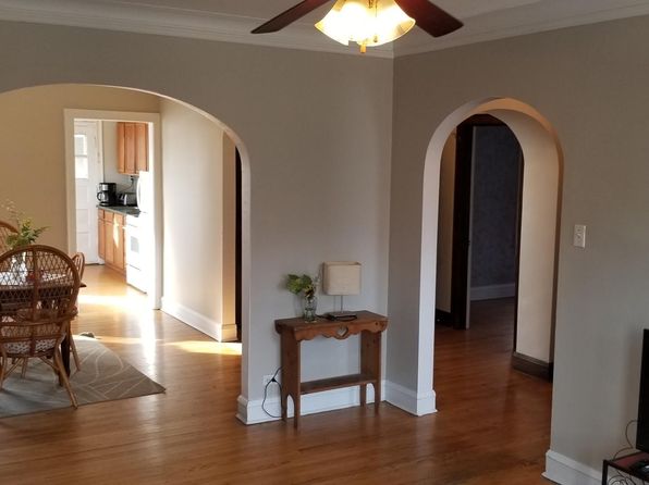4823 W Montrose Ave APT 2F