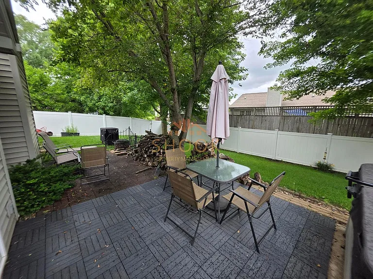 1620 Lionheart Ln — Photo 22