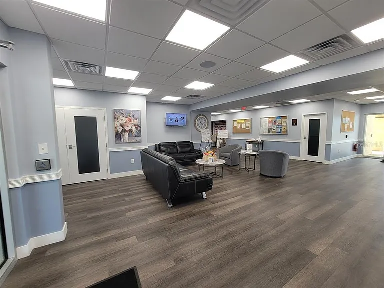 5700 Holiday Park Blvd — Photo 38