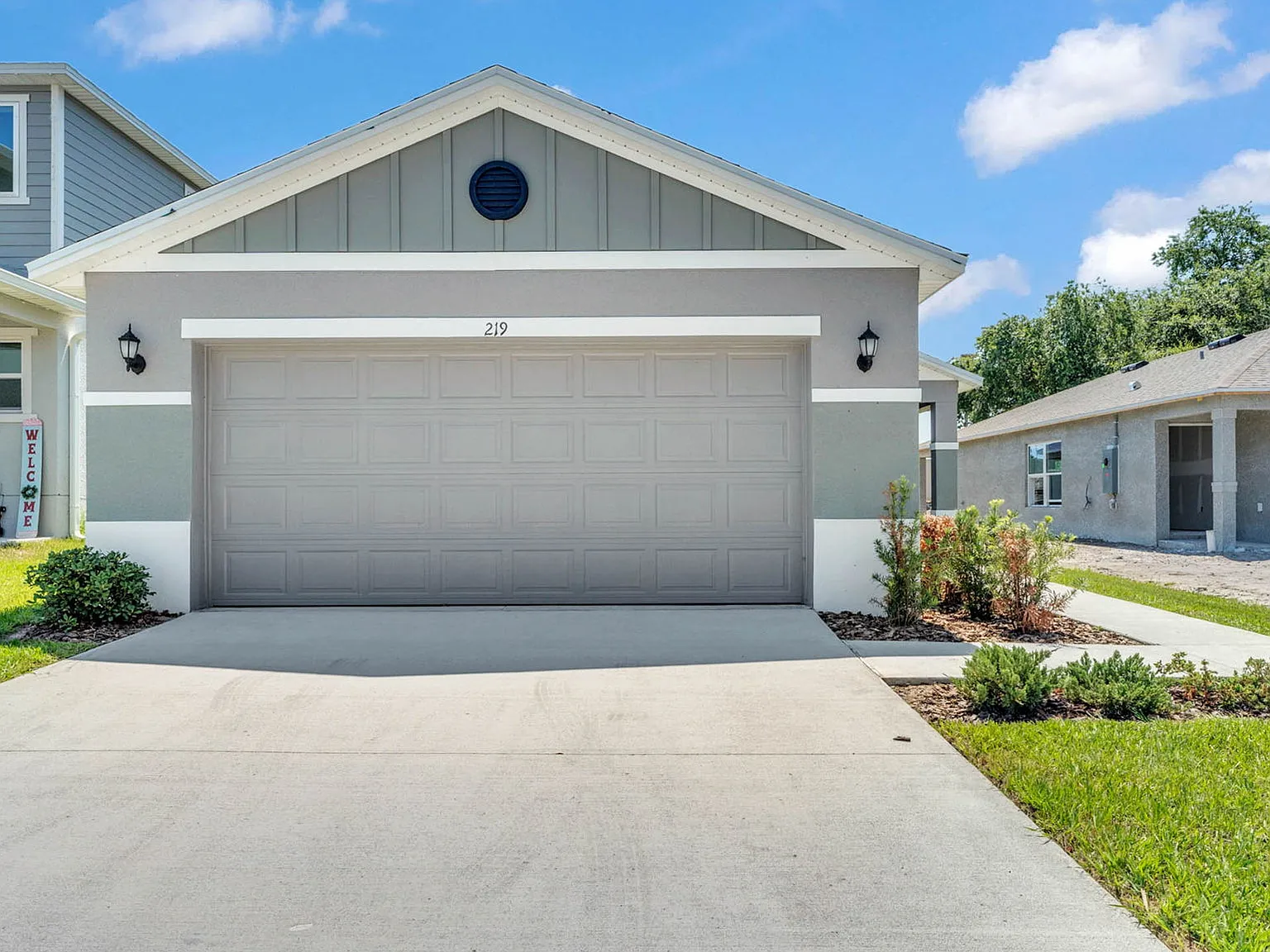 4 bed, 1637 sqft, $1,900 — Photo 2