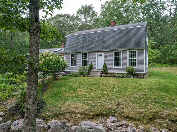 70 Governor Dinsmore Road, Windham, NH 03087