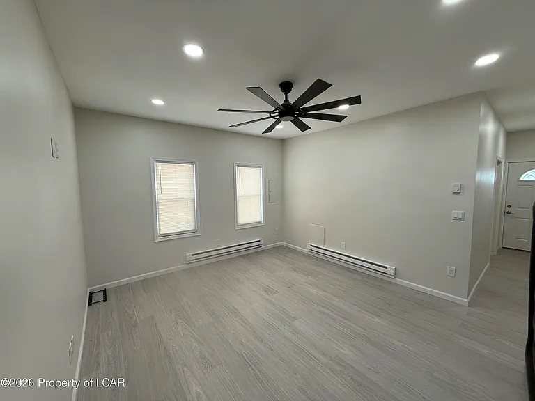 710 S Hanover St — Photo 11