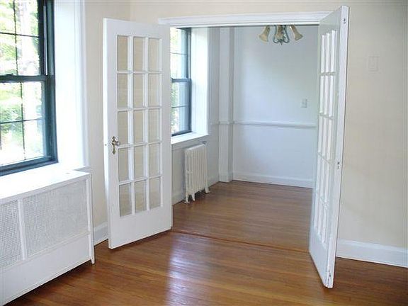 2nd image of 465 Broadway APT 3A