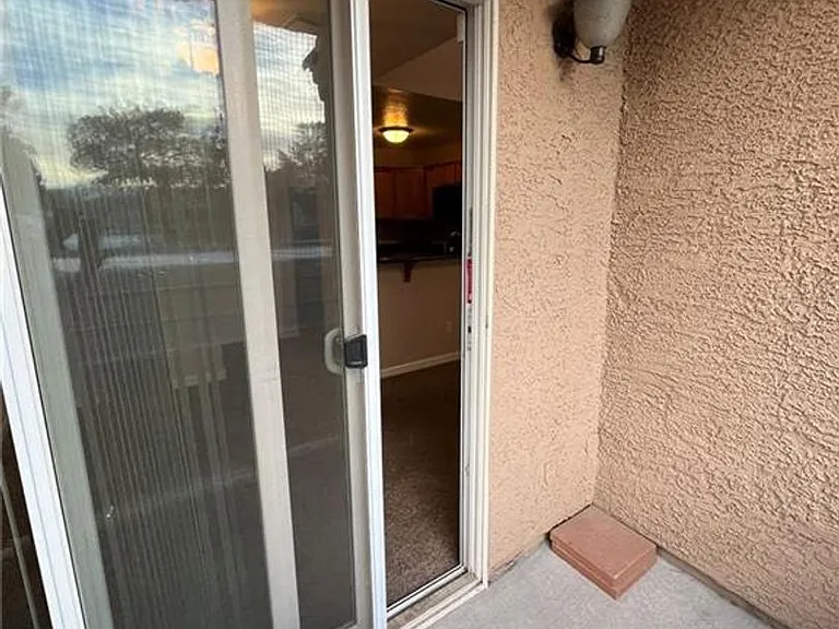 9325 W Desert Inn Rd #206 — Photo 29